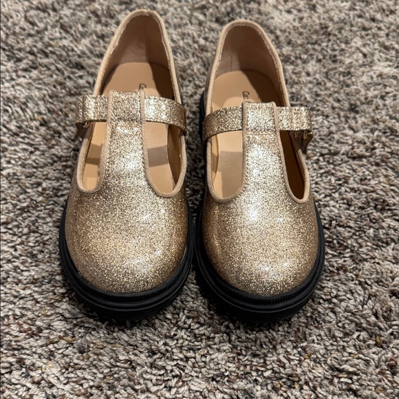 Cat & Jack Glittery Gold Dress Shoes - Picture 2 of 5